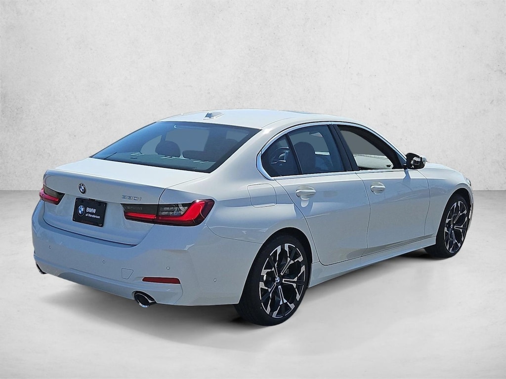 New 2026 BMW 330i Sedan
