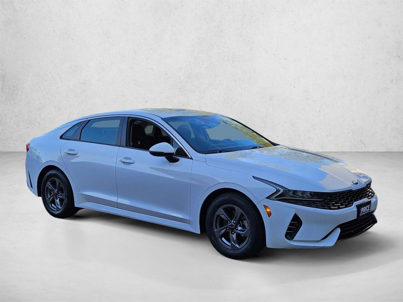 2021 Kia K5 LXS photo 3