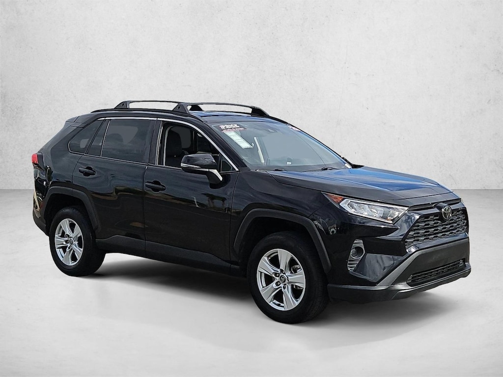 Used 2020 Toyota RAV4 XLE SUV