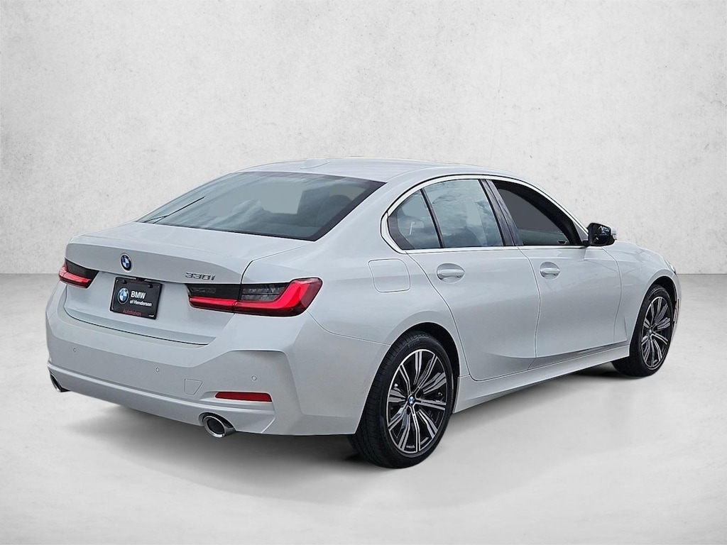 New 2026 BMW 330i Sedan