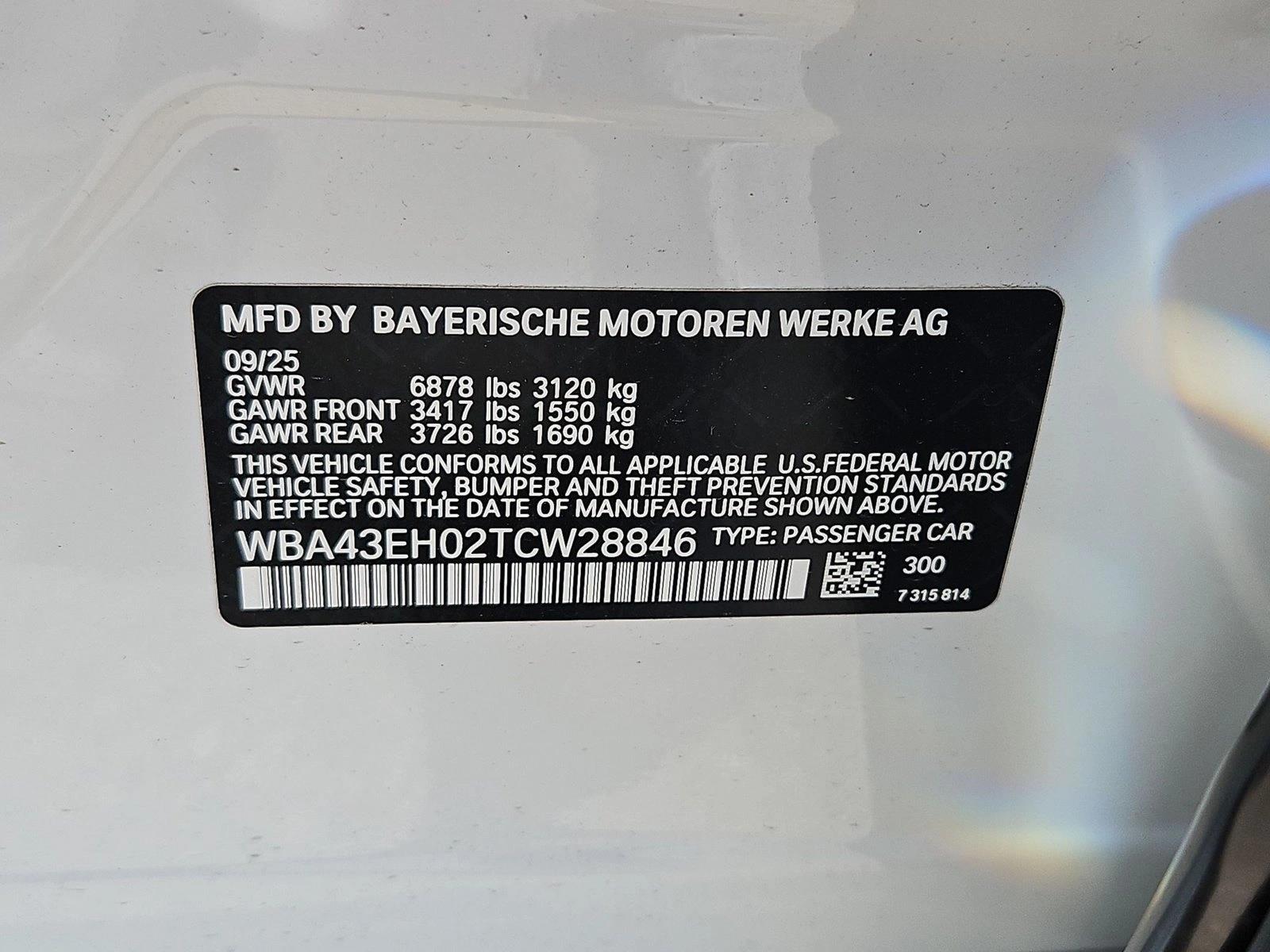 2026 BMW 7 Series 750e - Photo 24