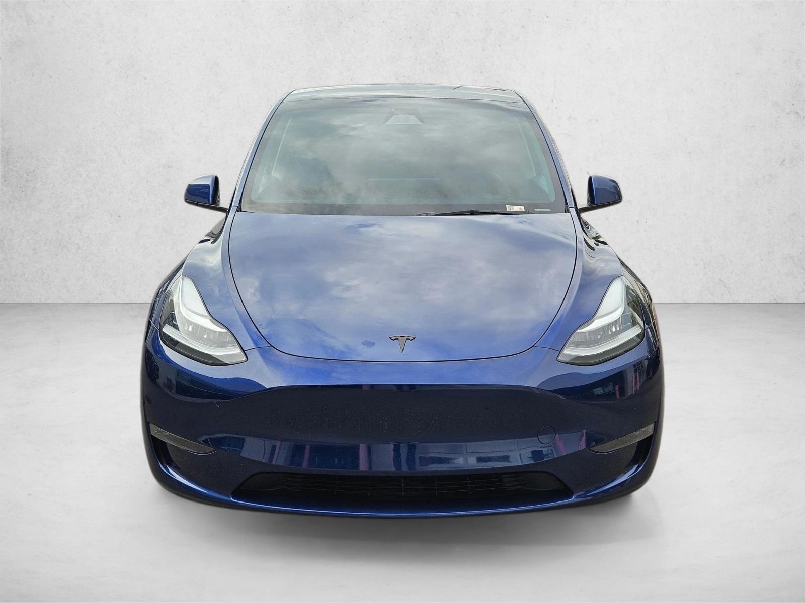 2023 Tesla Model Y Long Range photo 2