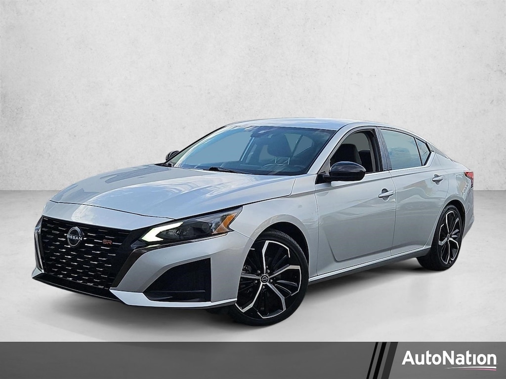 Used 2024 Nissan Altima 2.5 SR Sedan
