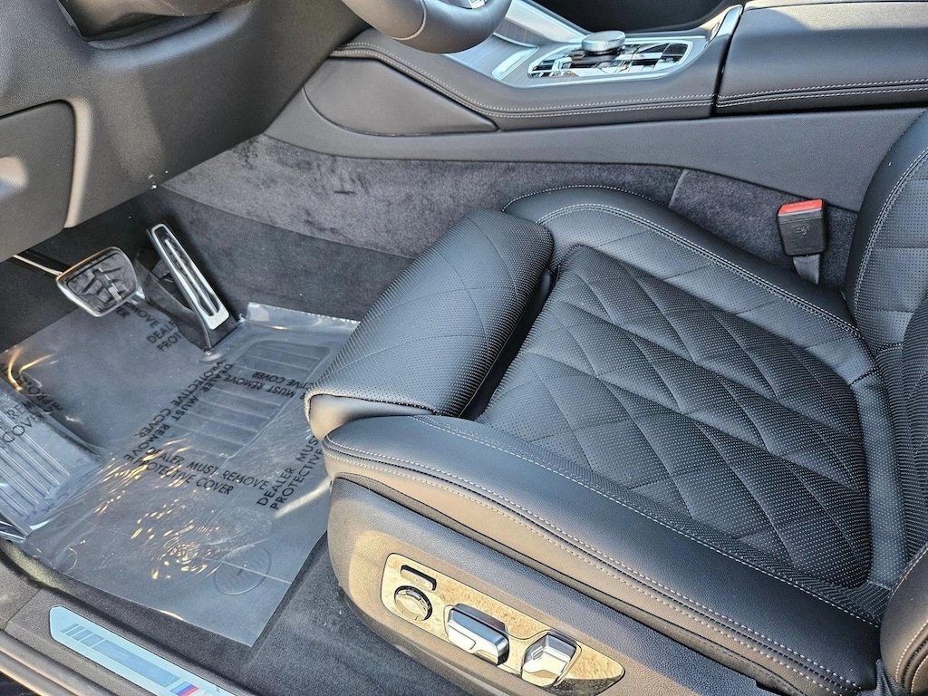 New 2026 BMW X6 xDrive40i SUV