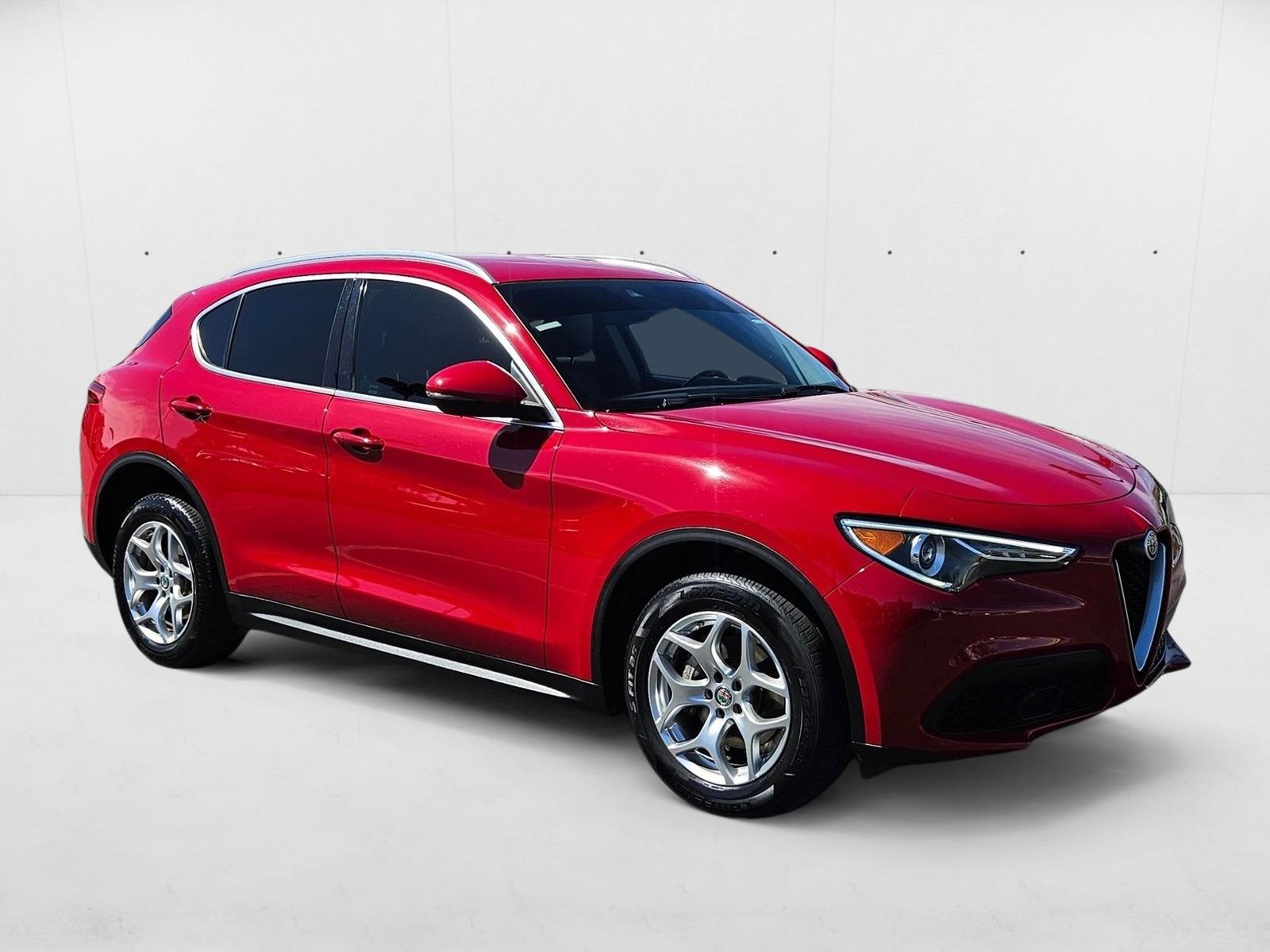 2020 Alfa Romeo Stelvio Base photo 3