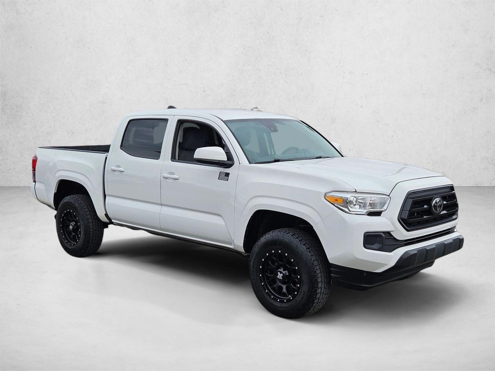 2020 Toyota Tacoma SR5 V6 photo 3