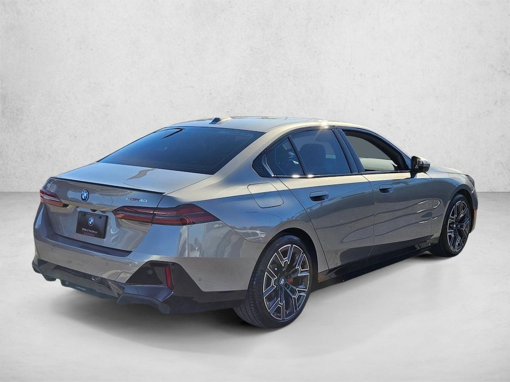 New 2026 BMW i5 eDrive40 Sedan