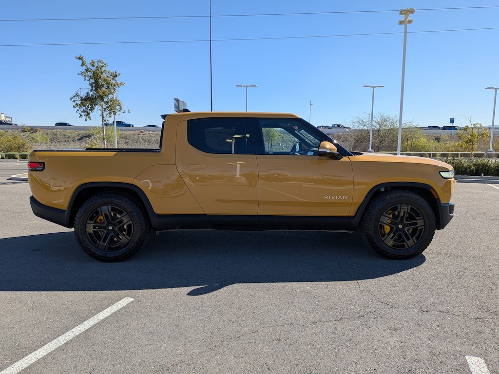 Used 2023 Rivian R1T Adventure Quad Motor Large Pack Truck Crew Cab