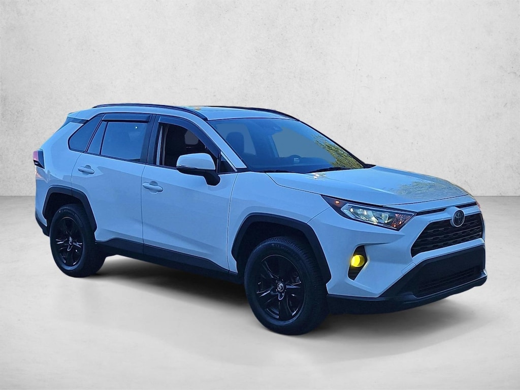 Used 2019 Toyota RAV4 XLE SUV