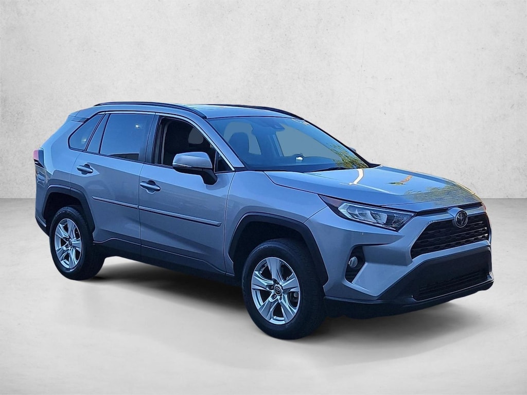 Used 2021 Toyota RAV4 XLE SUV