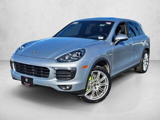 2016 Porsche Cayenne E-Hybrid