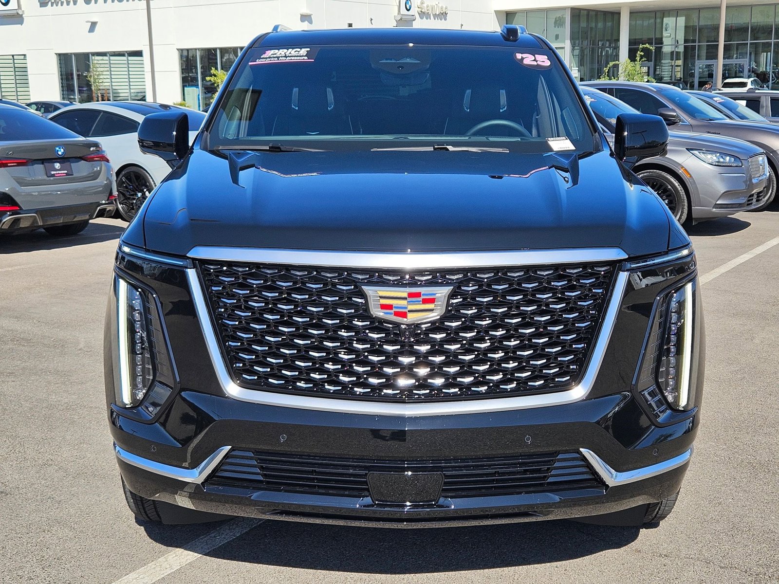 2025 Cadillac Escalade Premium Luxury photo 2