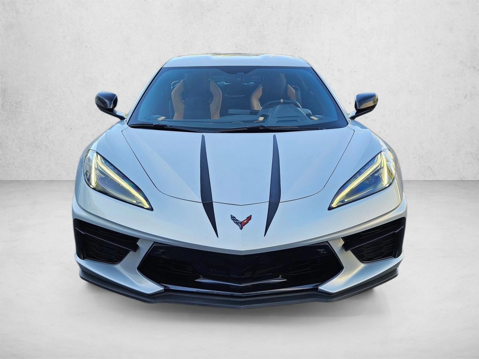 2021 Chevrolet Corvette Stingray Coupe 2LT photo 2