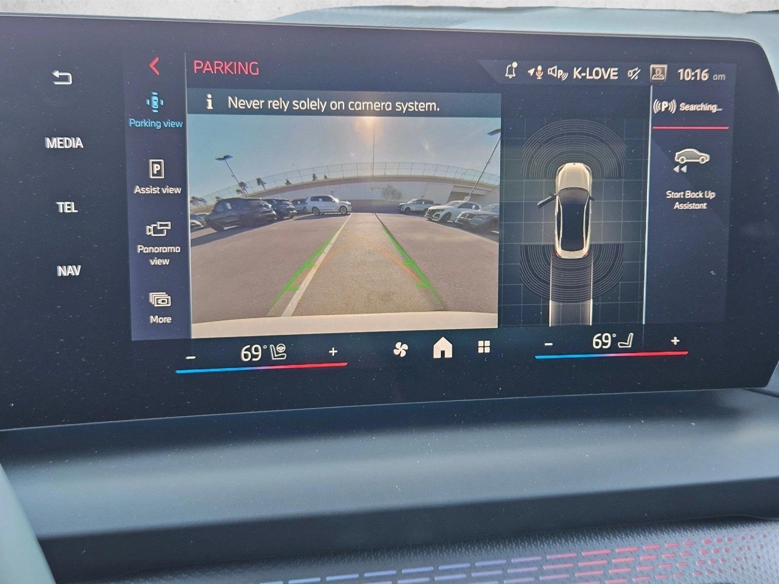 2026 BMW 2 Series M235 - Photo 14