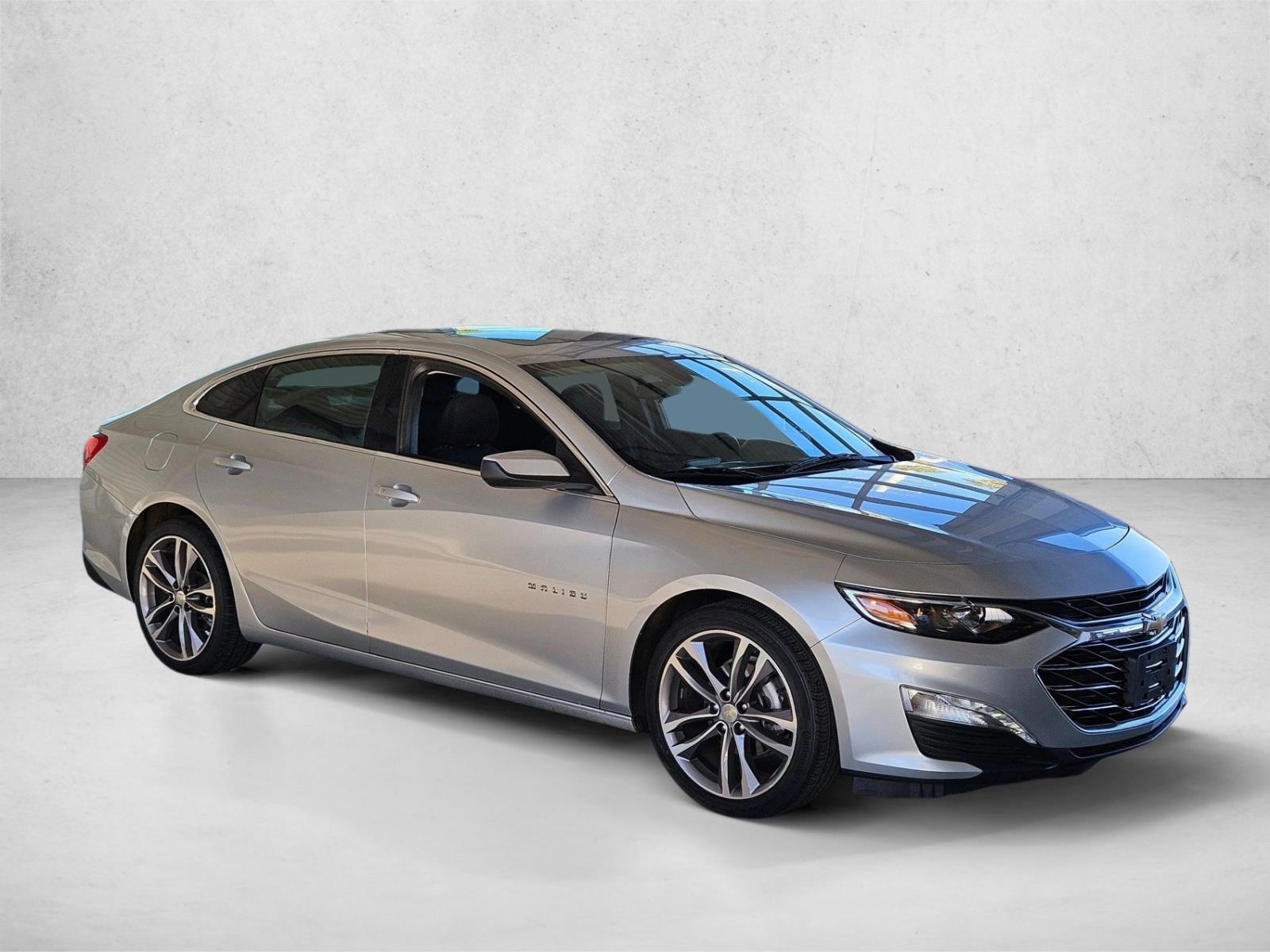 2022 Chevrolet Malibu 1LT photo 3