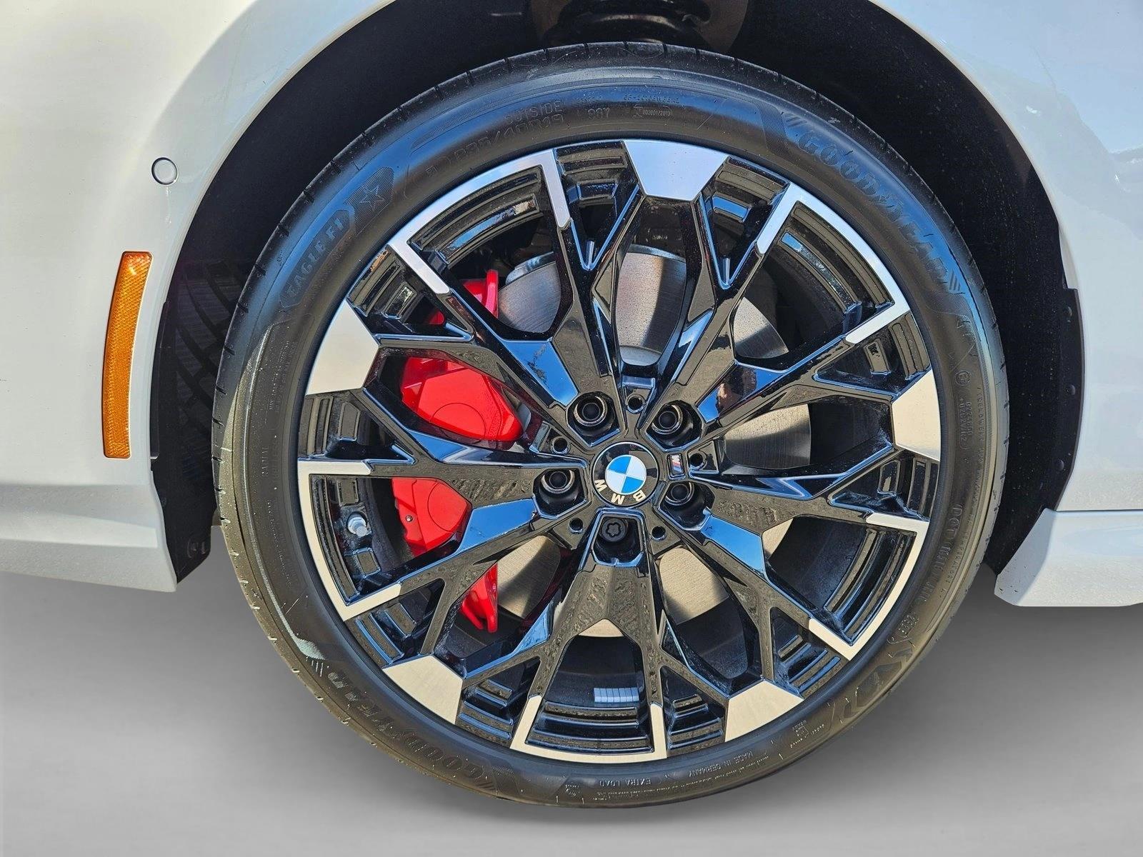 2026 BMW 2 Series M235 - Photo 10