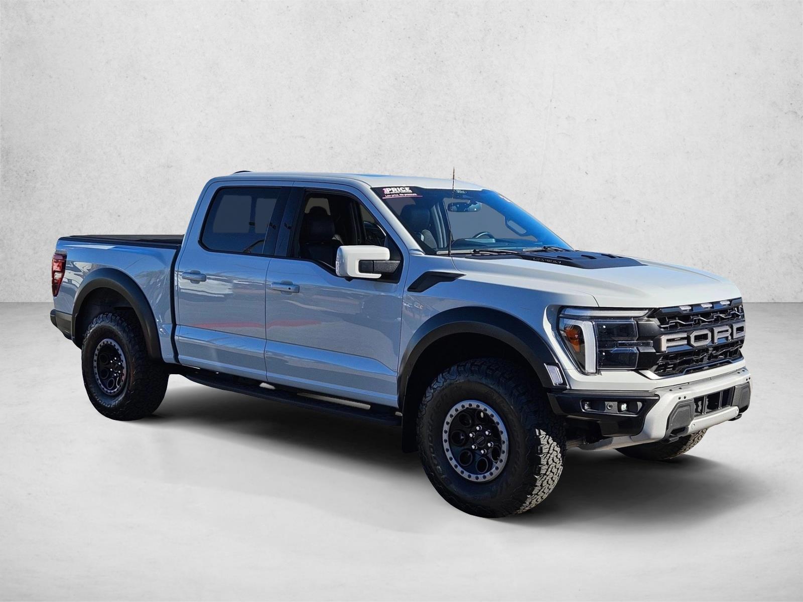 2024 Ford F-150 Raptor photo 3