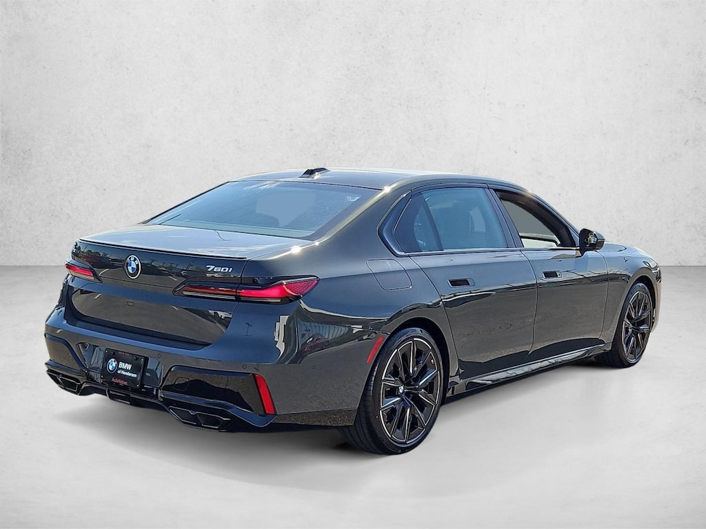 New 2026 BMW 760i xDrive Sedan