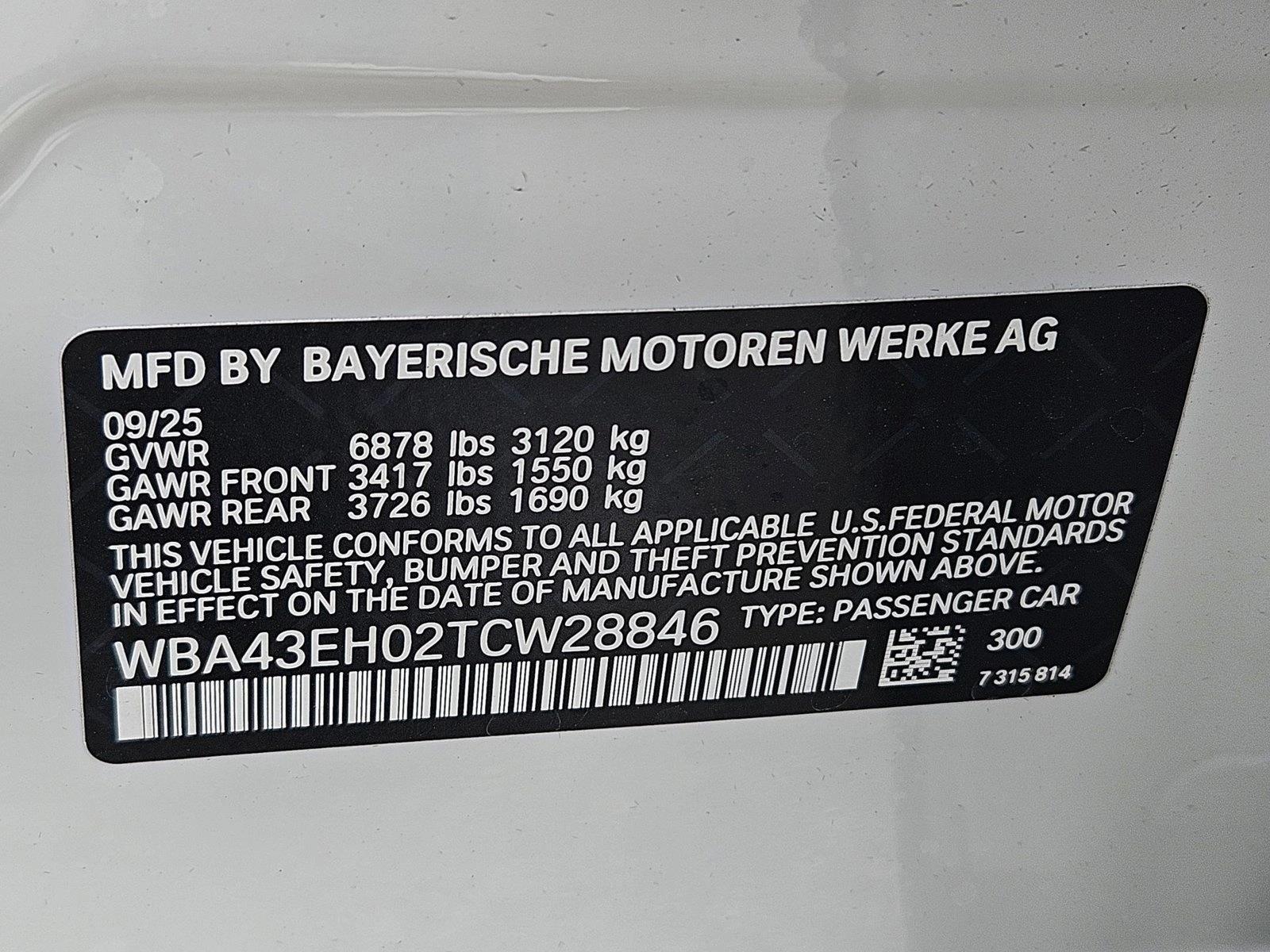 2026 BMW 7 Series 750e - Photo 18