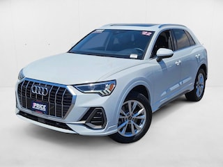 2022 Audi Q3