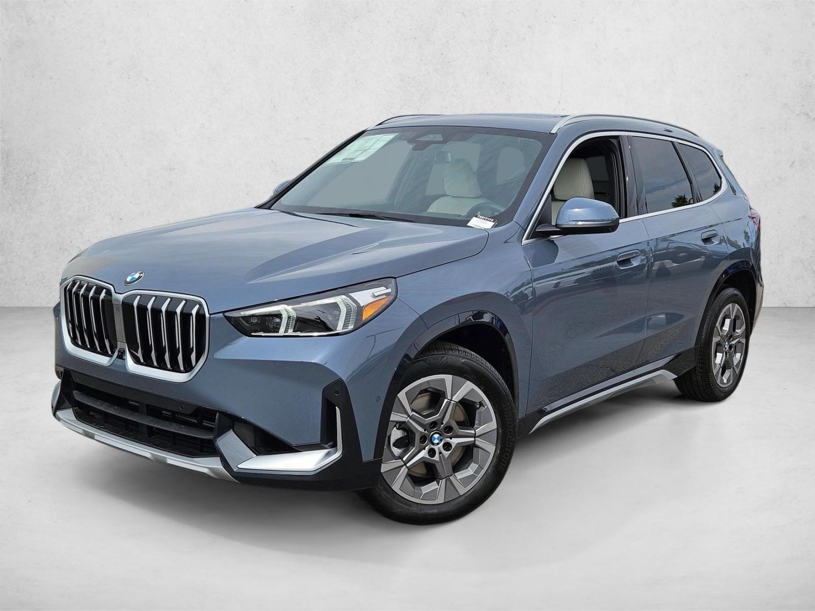 2026 BMW X1 xDrive28i's photo