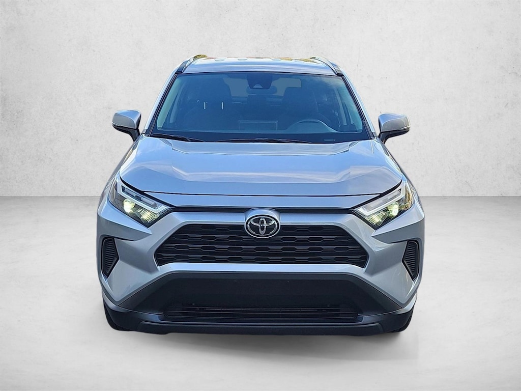 Used 2025 Toyota RAV4 XLE SUV