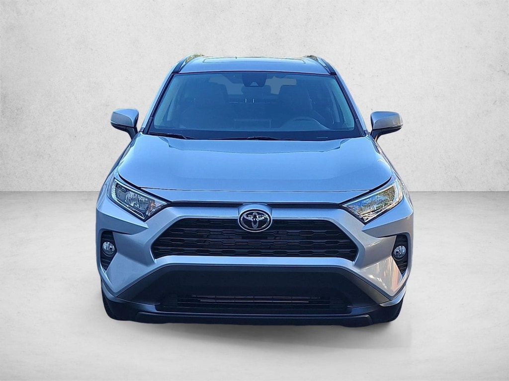 Used 2021 Toyota RAV4 XLE SUV