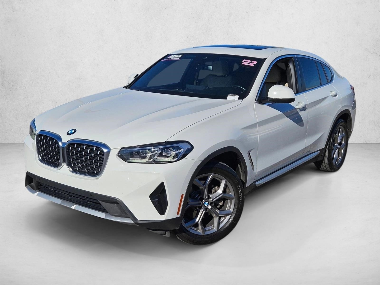 2022 BMW X4 30i's photo