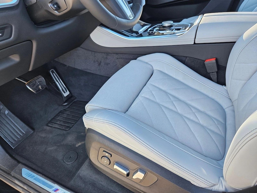 New 2026 BMW X5 xDrive40i SUV