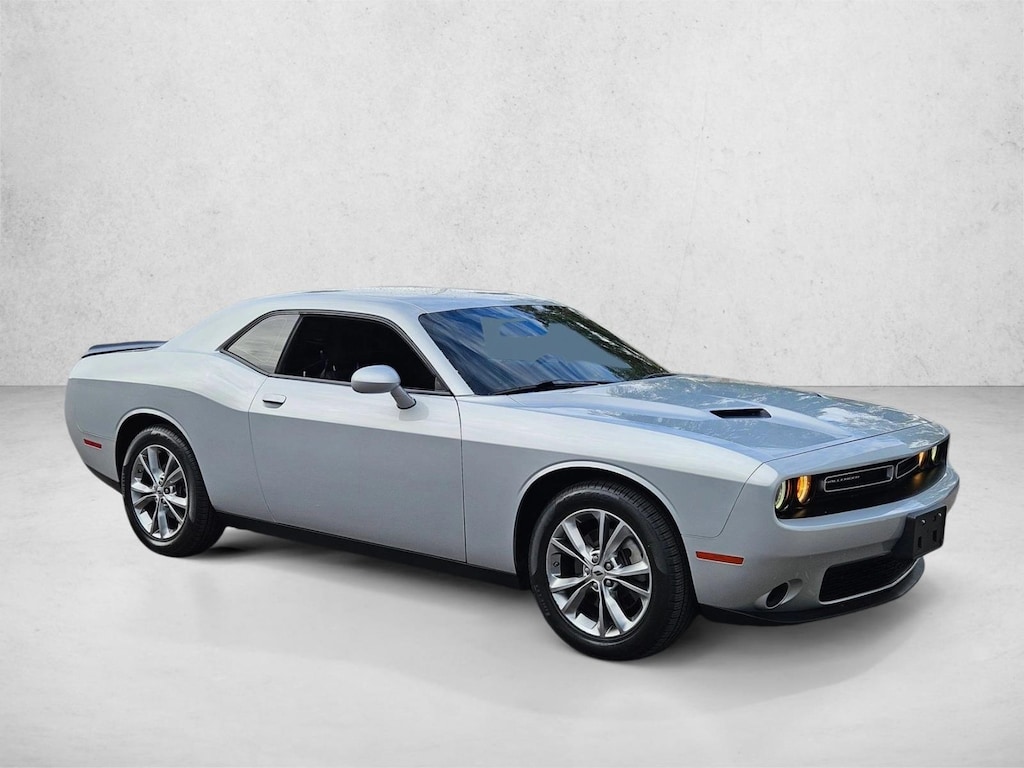 Used 2023 Dodge Challenger SXT Coupe