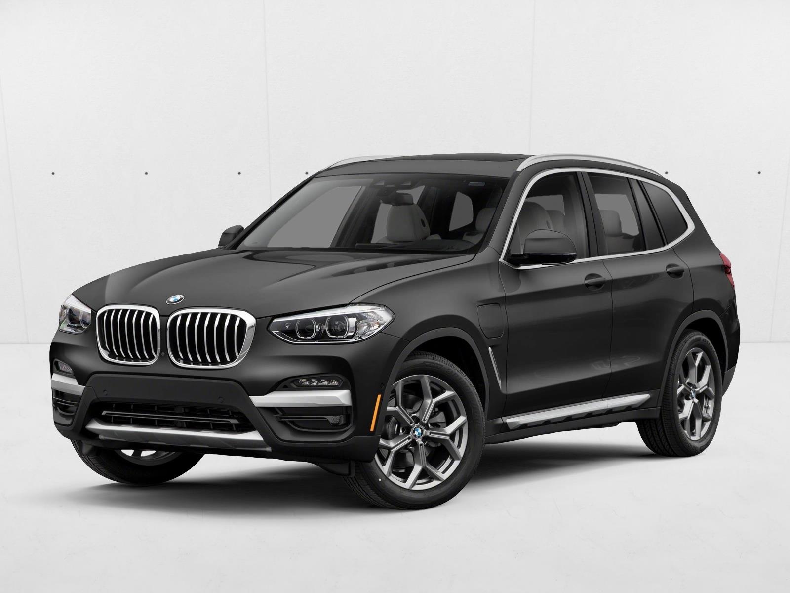 2021 BMW X3 30e's photo