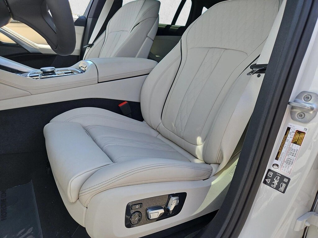 New 2027 BMW X6 xDrive40i SUV