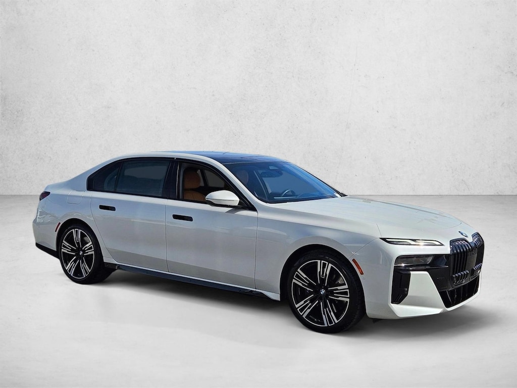 Used 2023 BMW 740i Sedan