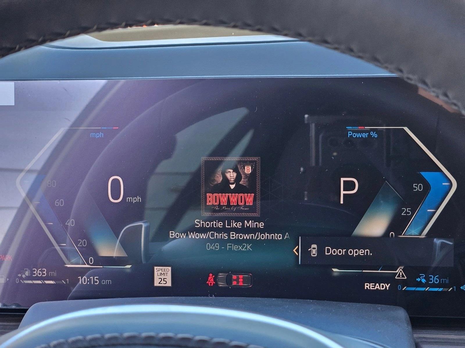 2026 BMW X5 50e - Photo 11