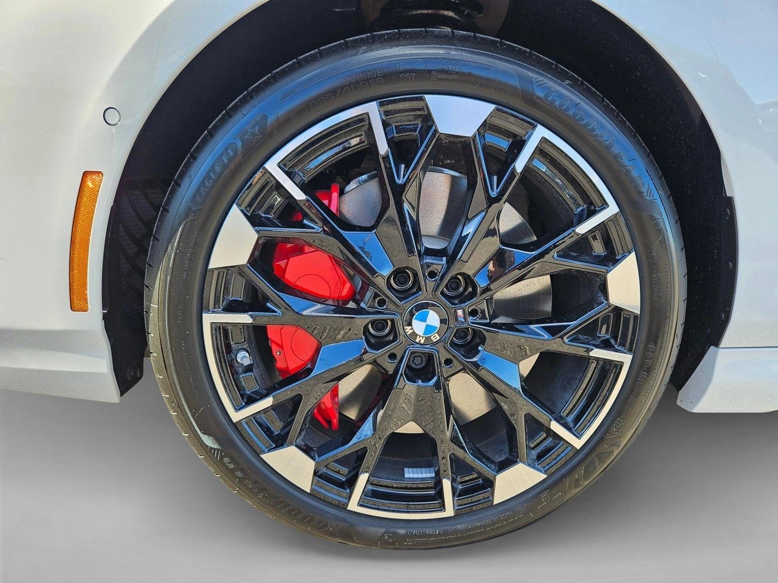 2026 BMW 2 Series M235 - Photo 10