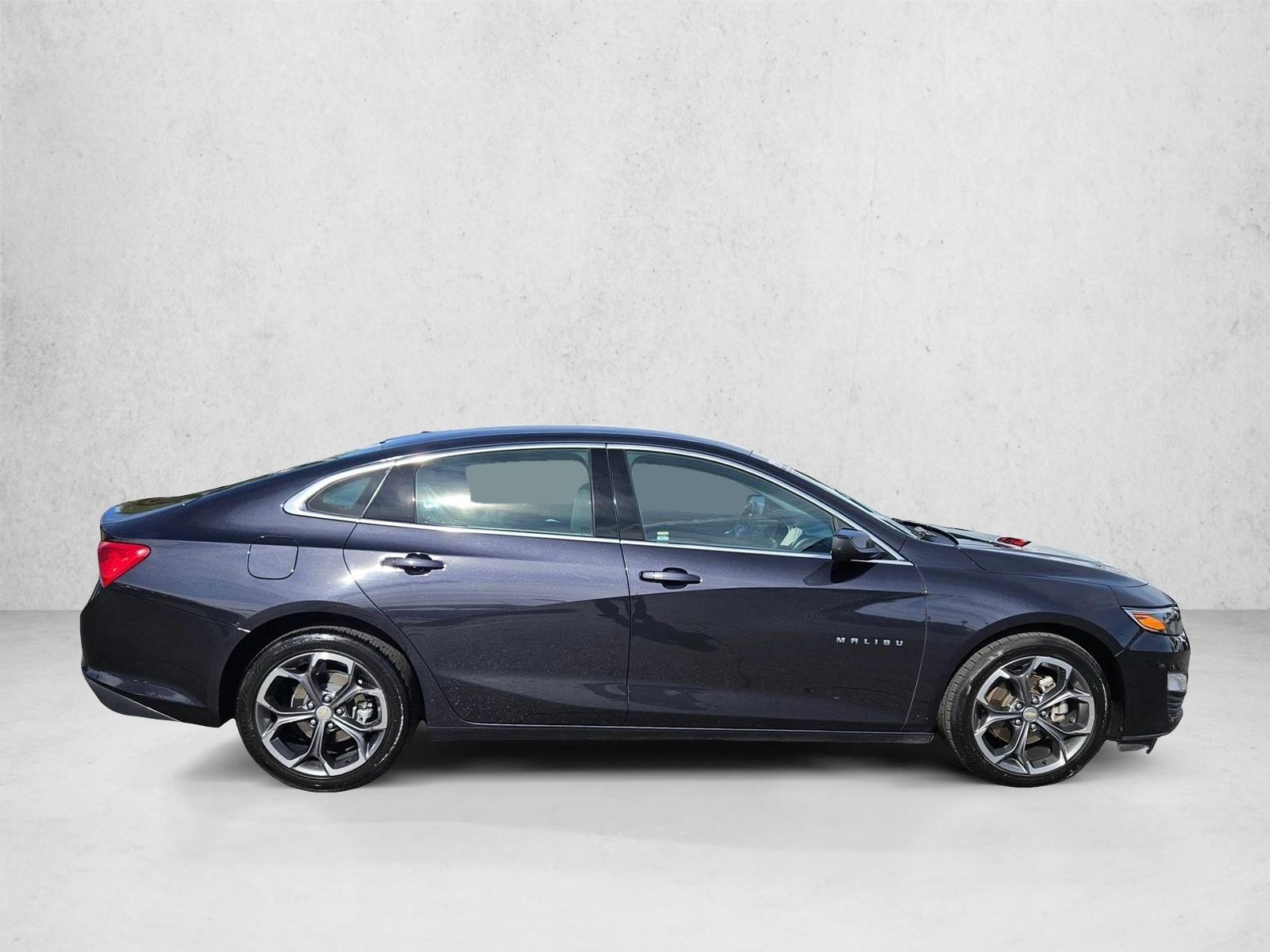 2023 Chevrolet Malibu 1LT photo 4