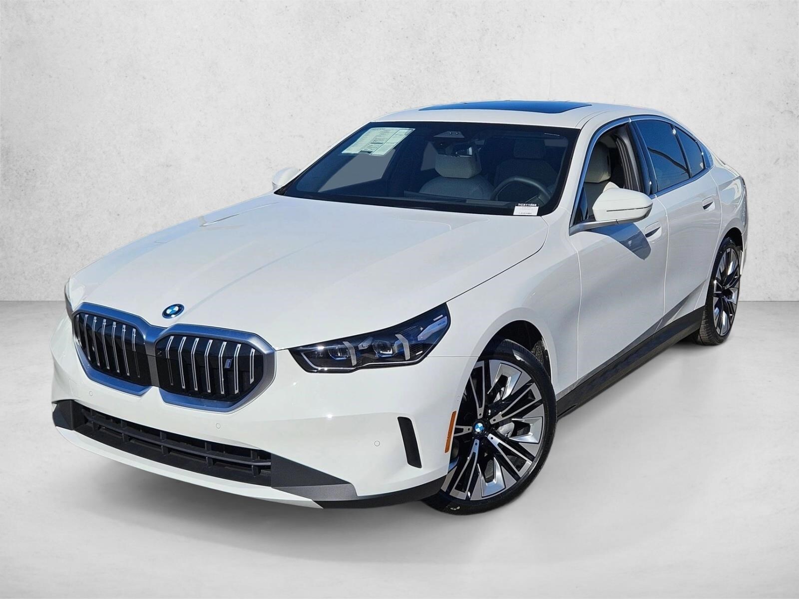 2026 BMW i5 - Image 1