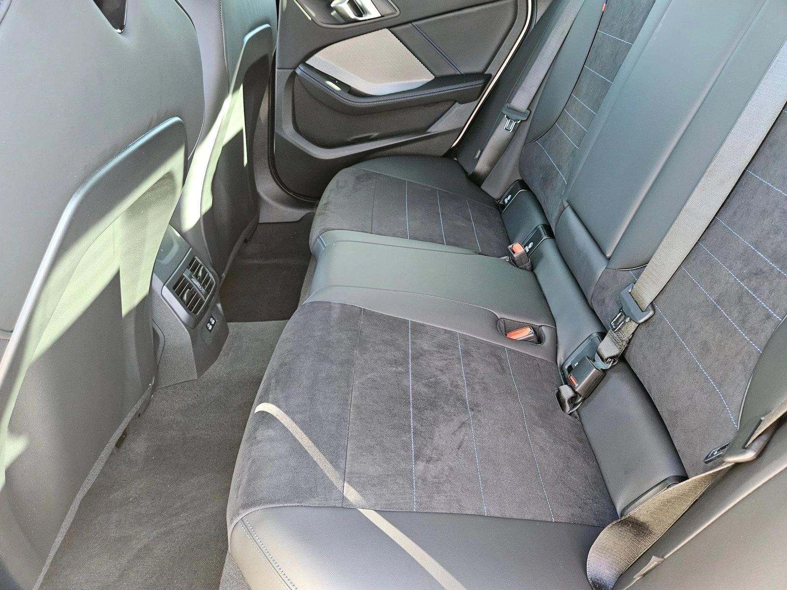 2026 BMW 2 Series M235 - Photo 16