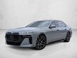  BMW 740i