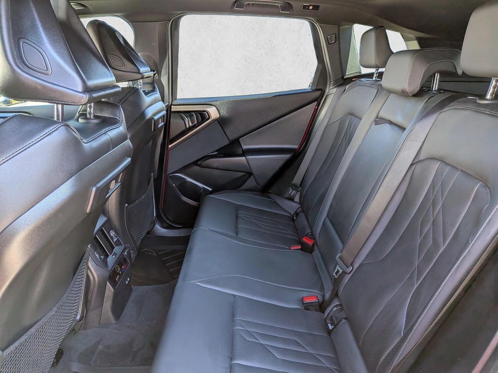 2025 BMW X3 30 - Photo 20