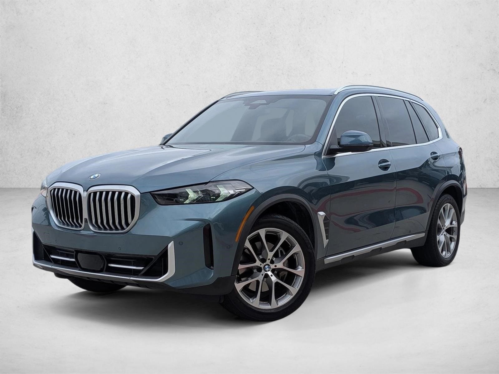 2024 BMW X5 sDrive40i's photo