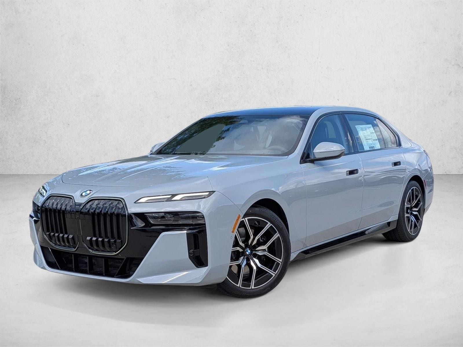 New 2026 BMW 740i
