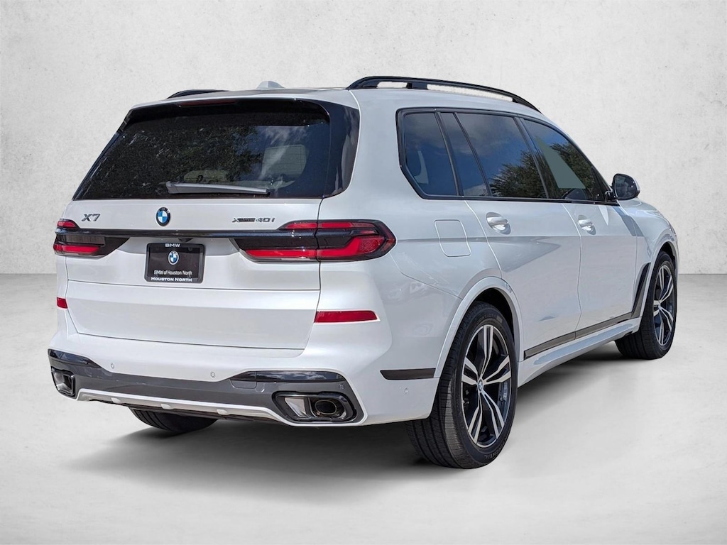 New 2027 BMW X7 xDrive40i SUV