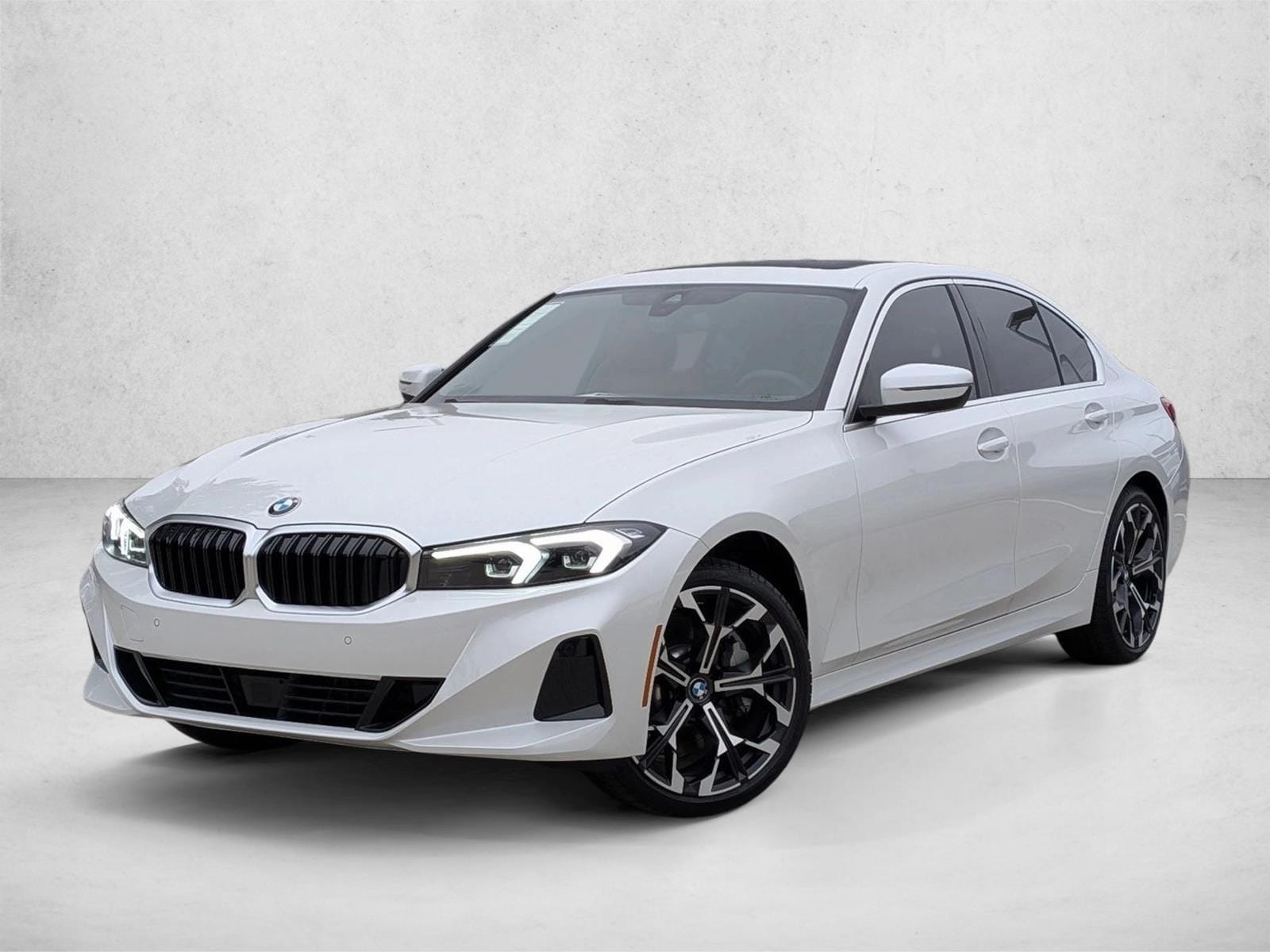 2026 BMW 3 Series 330i's photo