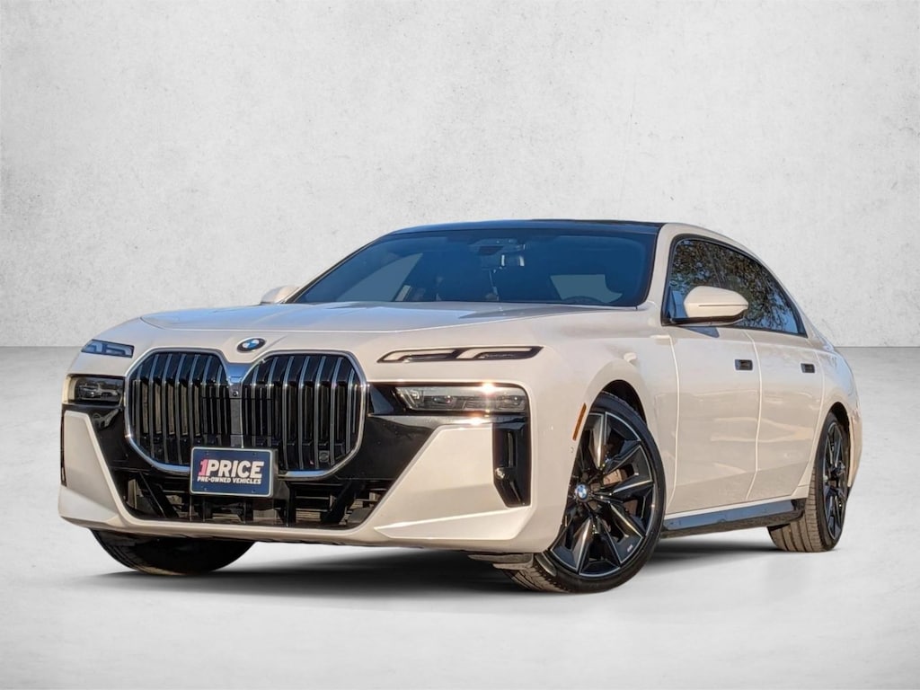 Used 2023 BMW 760i xDrive Sedan