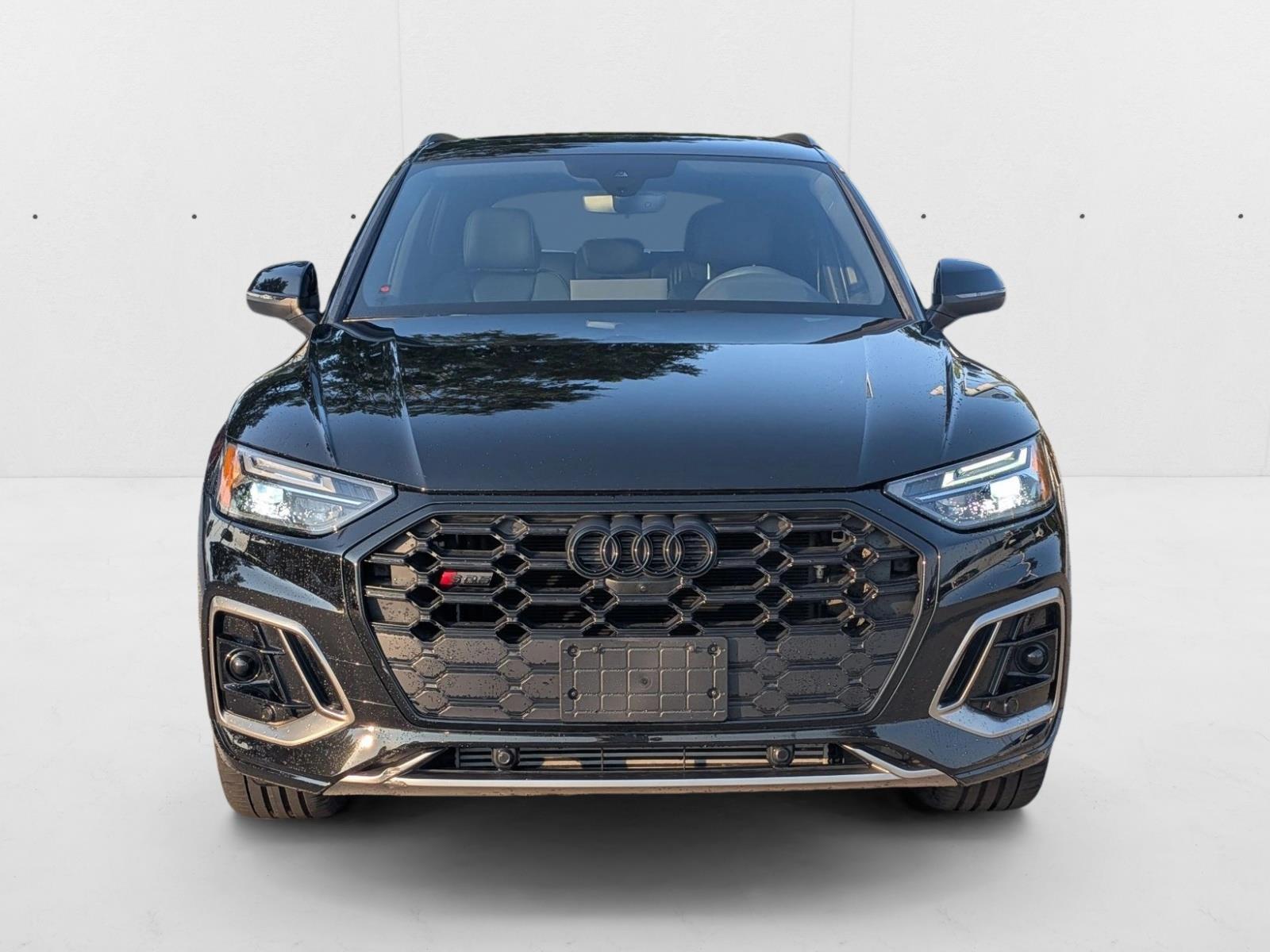 2025 Audi SQ5 Premium photo 2