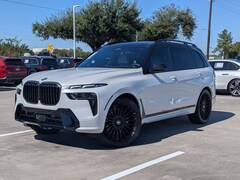 2026 BMW X7