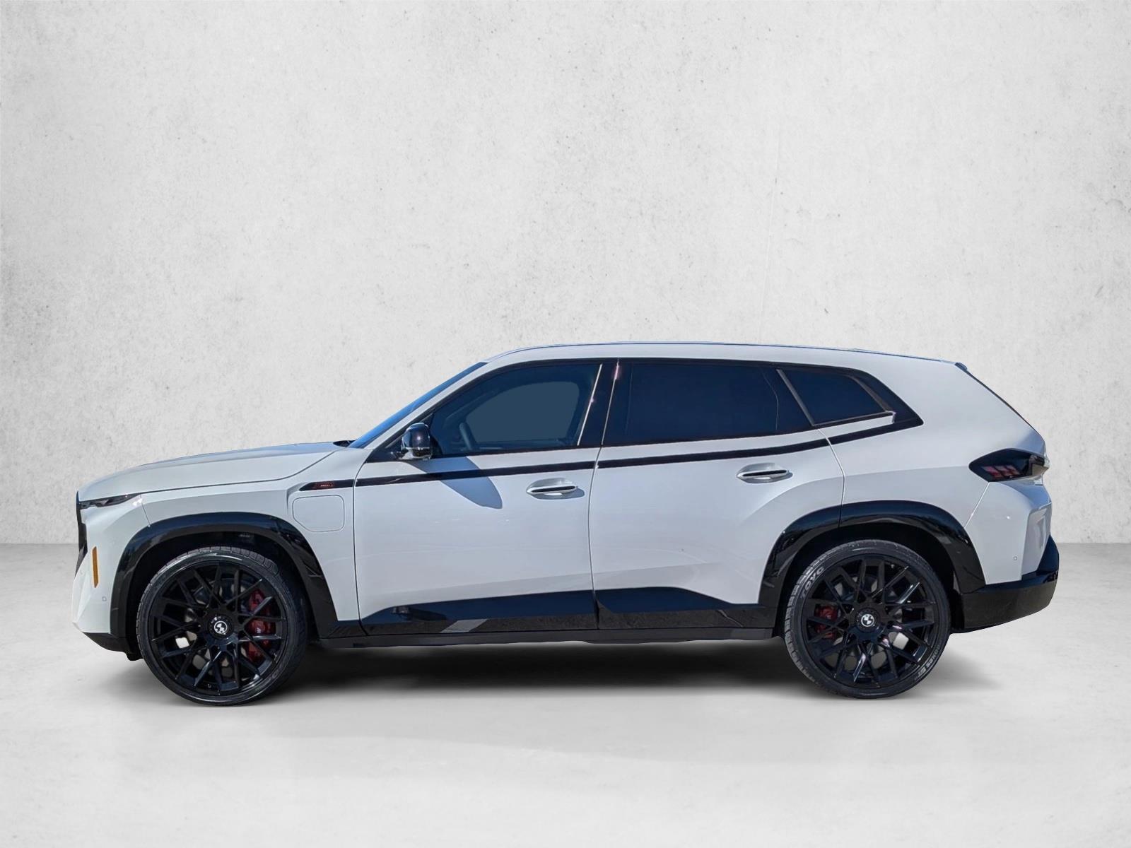 2026 BMW XM Base - Photo 9