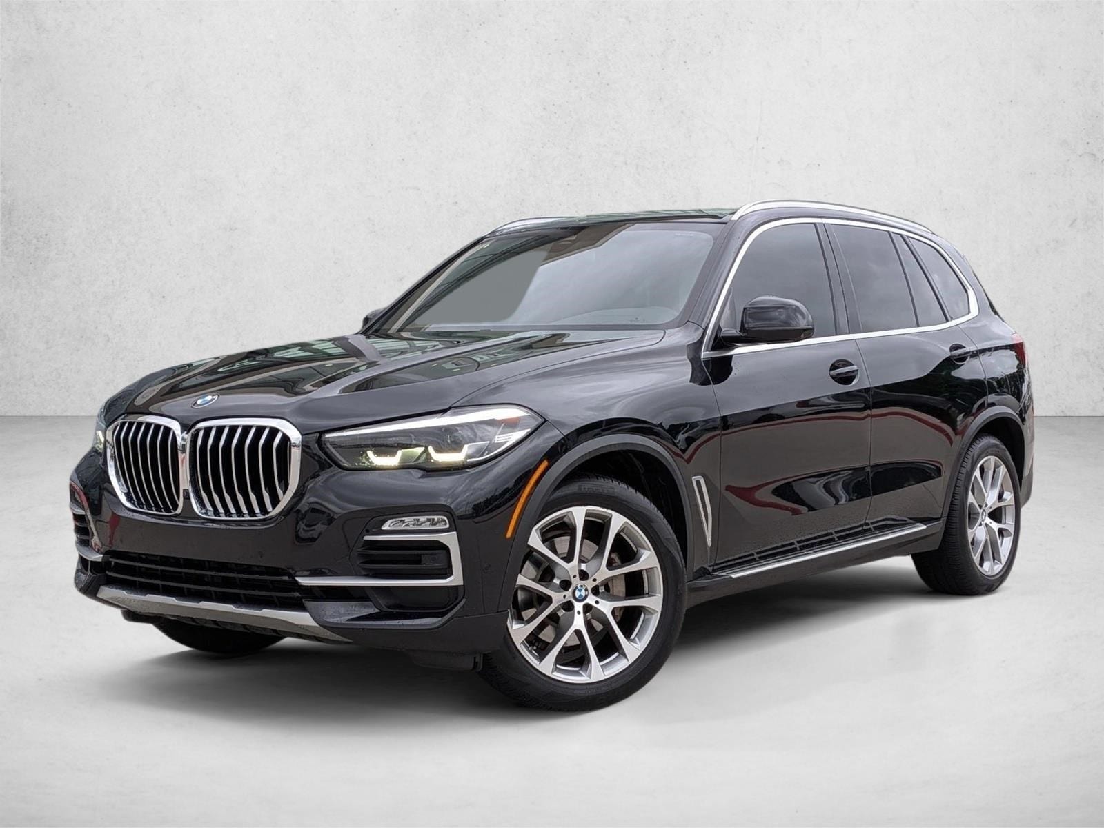 2021 BMW X5 sDrive40i's photo