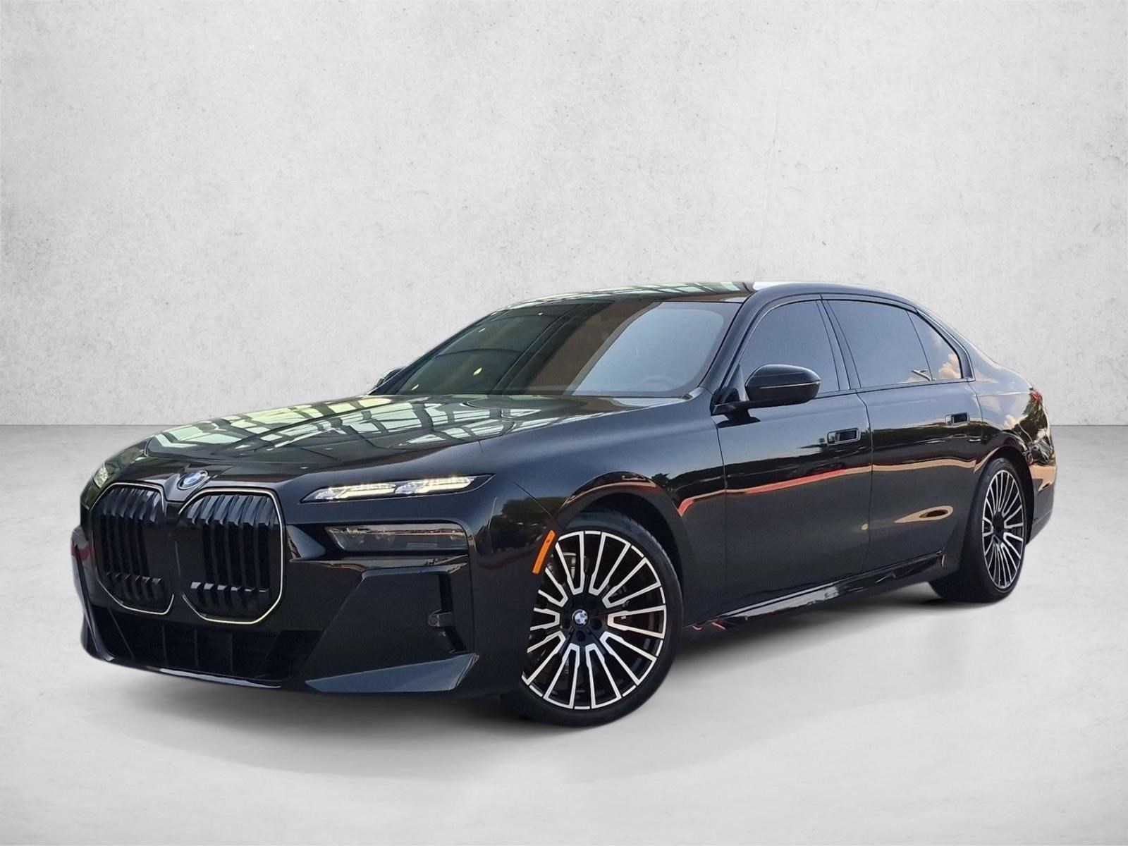 2025 BMW 760i